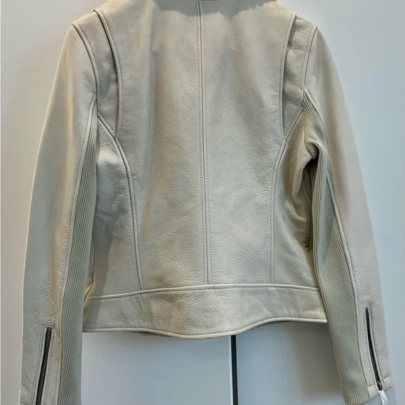 NWT Ugg Women's Cream Shearling Collar Jacket - medium